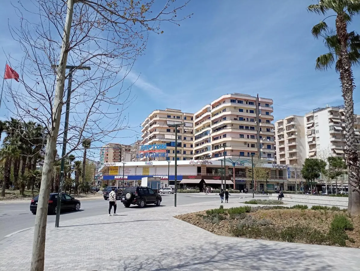 Apartment Trea Accomodations - 2 Bedrooms - Riviera With Private Parking Vlore
